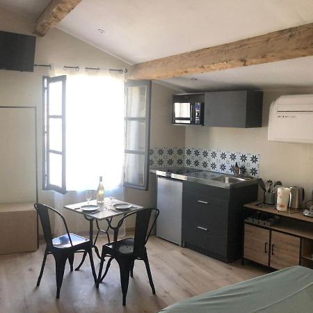 Arles: Studio De La Place エクステリア 写真